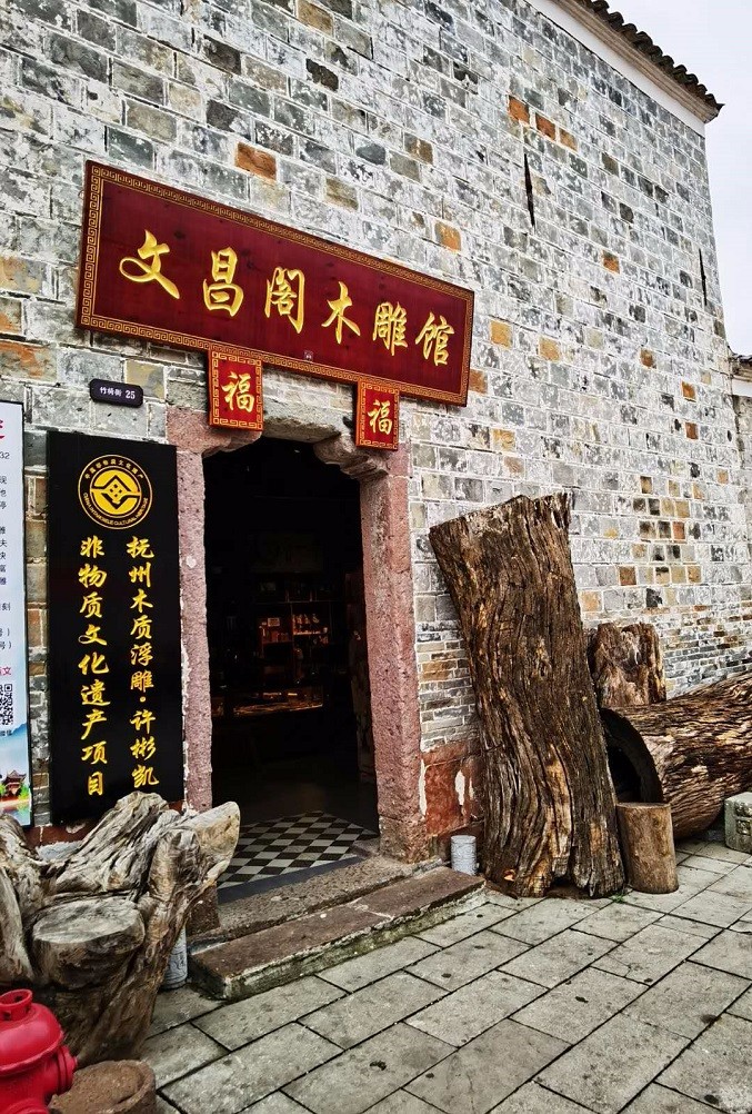 1592445500110927.jpg efde1c1aa69bdd8646e442aecfc3607.jpg